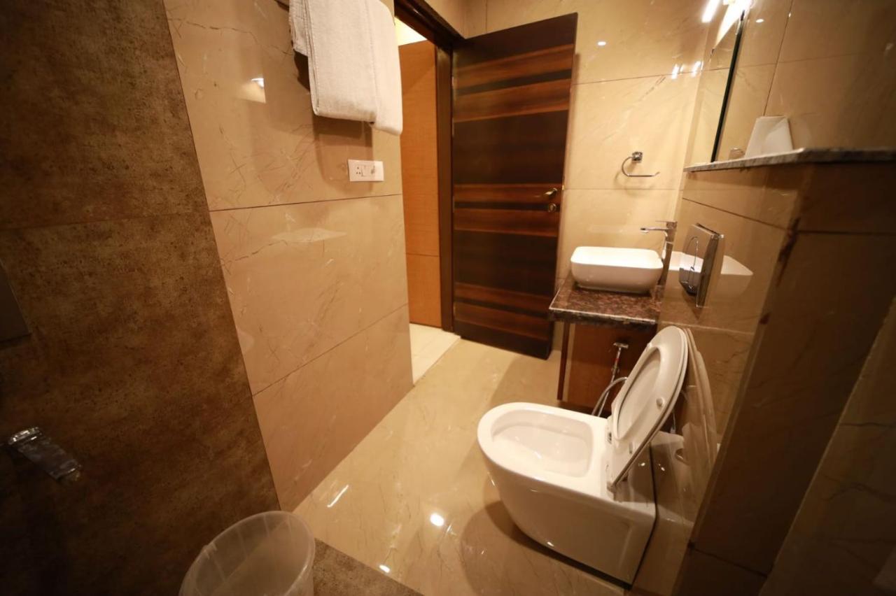 Hotel Neerja Inn Τζαϊπούρ Εξωτερικό φωτογραφία