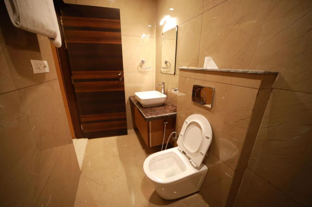 Hotel Neerja Inn Τζαϊπούρ Εξωτερικό φωτογραφία